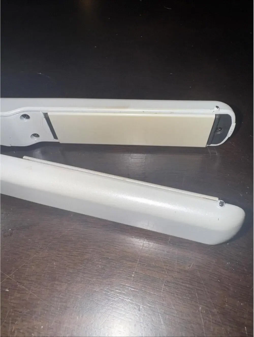RUSK W8less 1” Flat Iron STR8 Ceramic Hair Straightener Adjustable Temperature